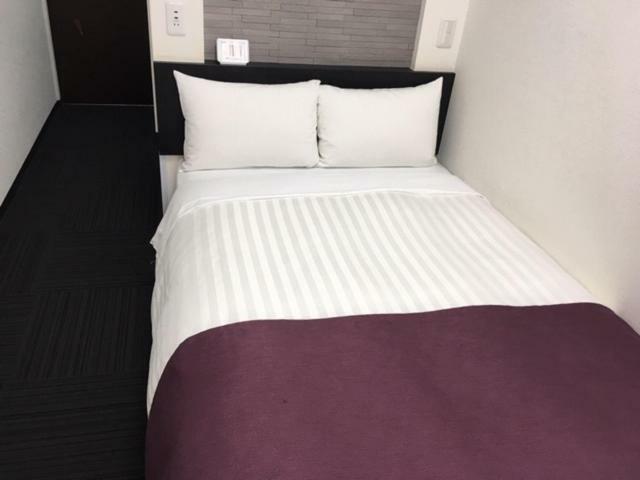 Double Room Small Double Bed Non-Smoking,831274763:JPEG