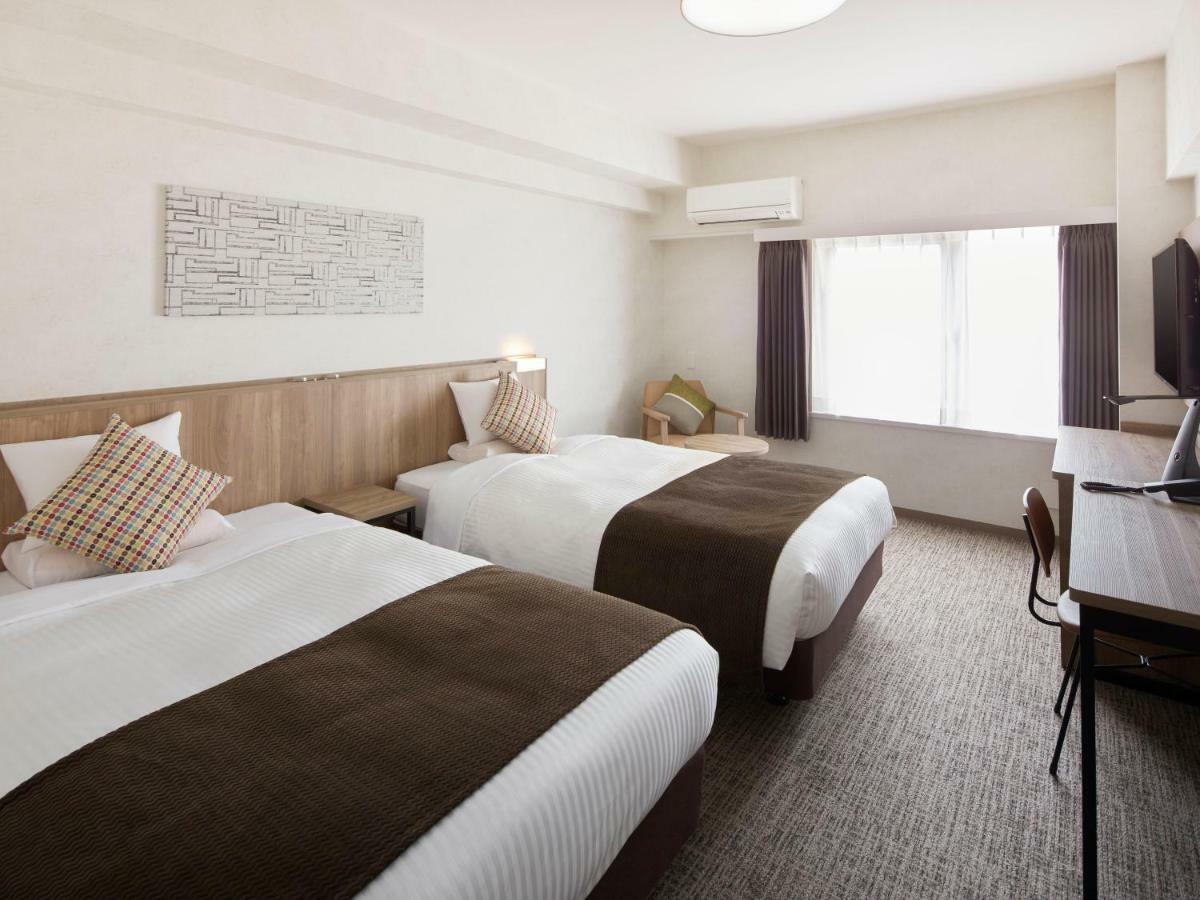 Standard Twin Room Non-Smoking House Keeping is Optional Additional Cost,906933595:JPEG