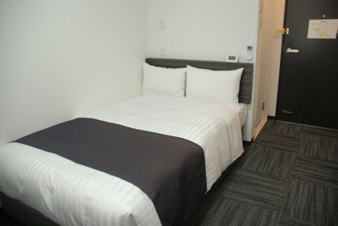 Semi Double Room