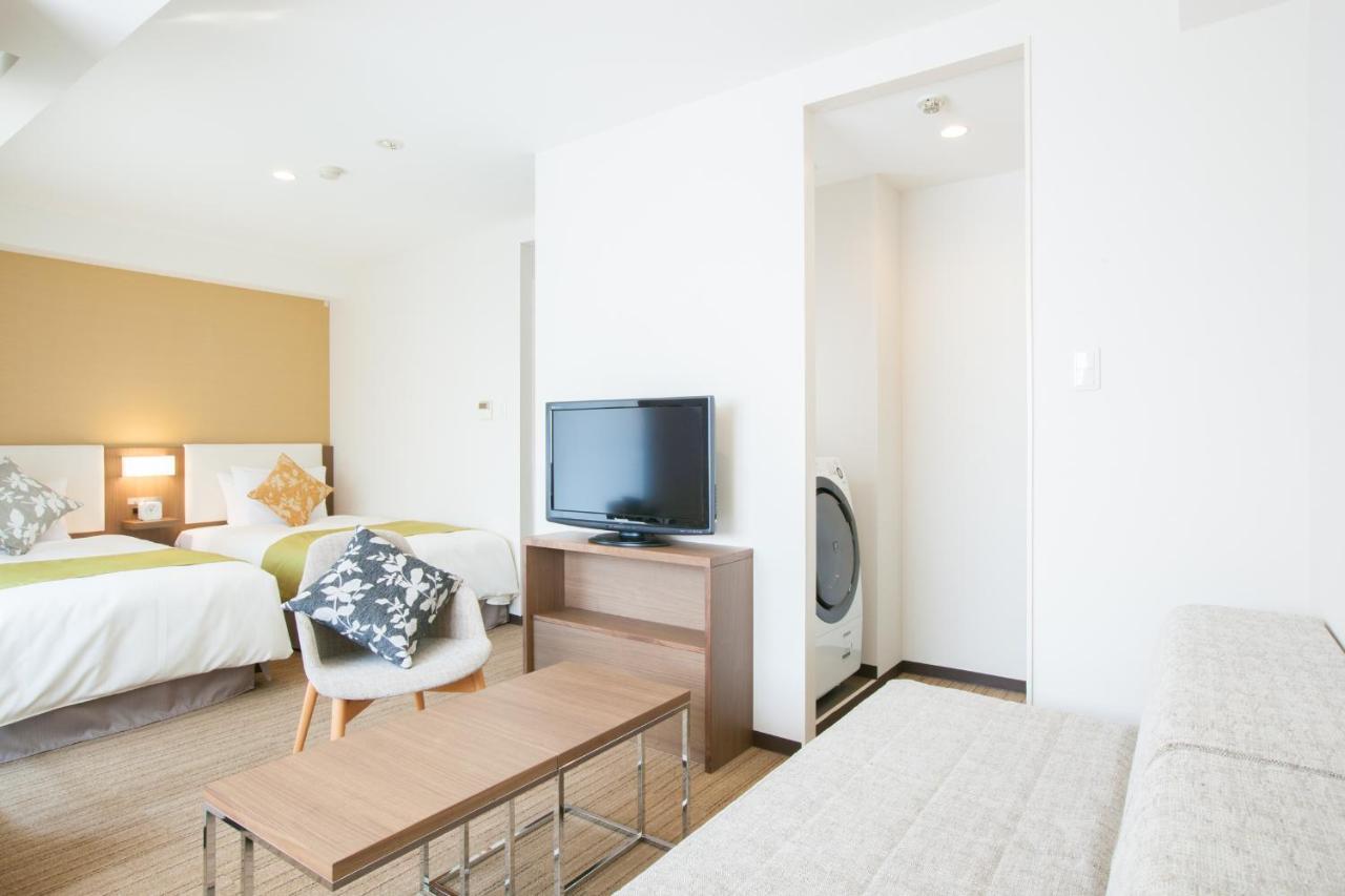 Superior Twin Room 29 sqmWasher or Dryer & Kitchenette 1-2 Guests Non-Smoking