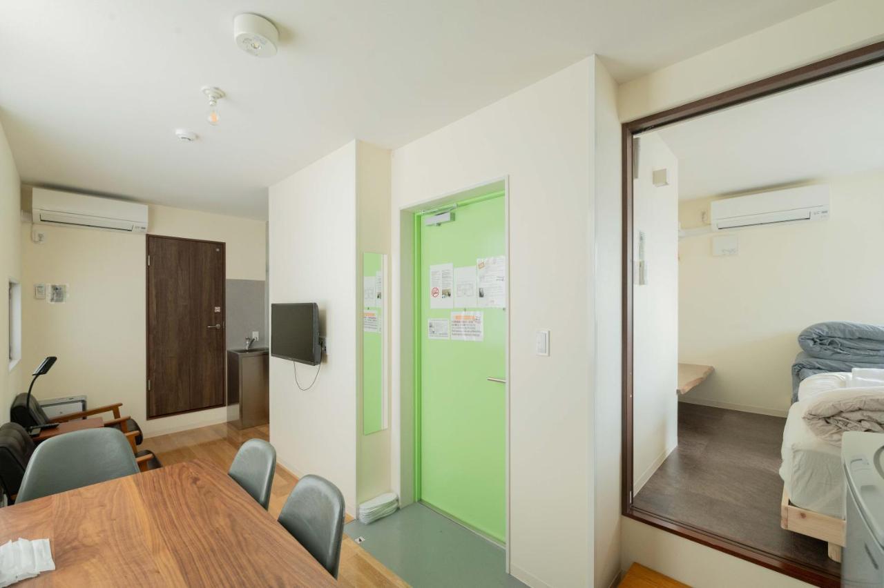 Two-Bedroom Apartment,1333457993:JPEG