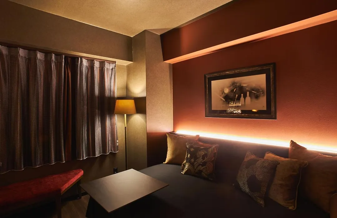 Roppongi Hotel S-1