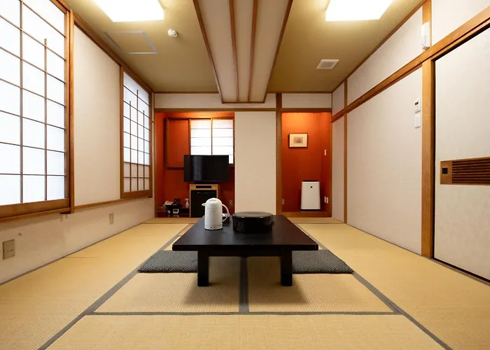 Hotéis perto de Cemitério Monumental de Milão
