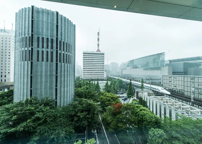 Four Seasons Hotel Tokyo At Marunouchi