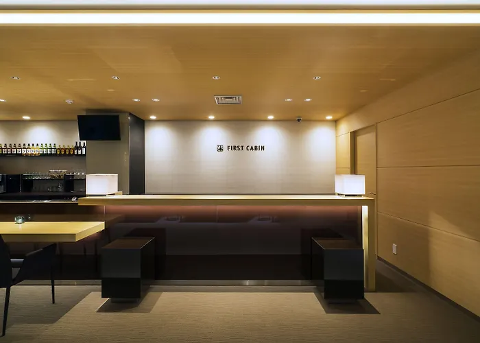 First Cabin Shinbashi Atagoyama Tokio