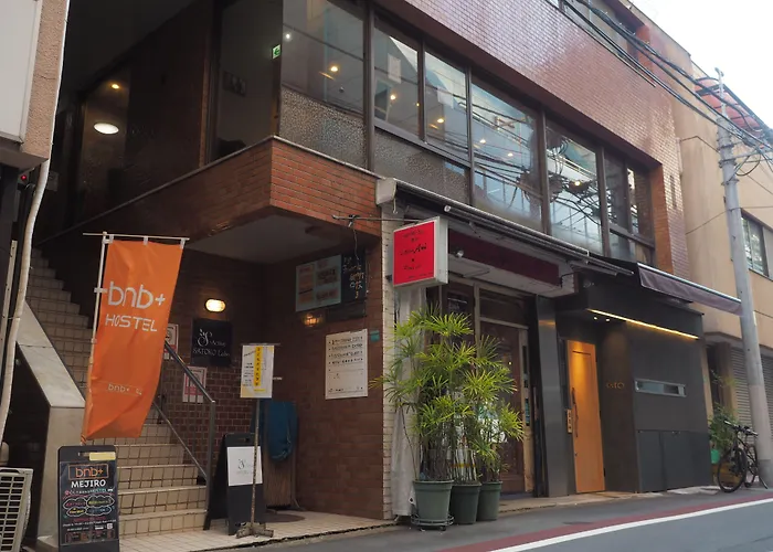 Bnb+ Secret Base Mejiro Tōkyō